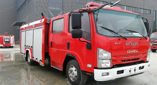 700P五十鈴3.5噸水罐消防車